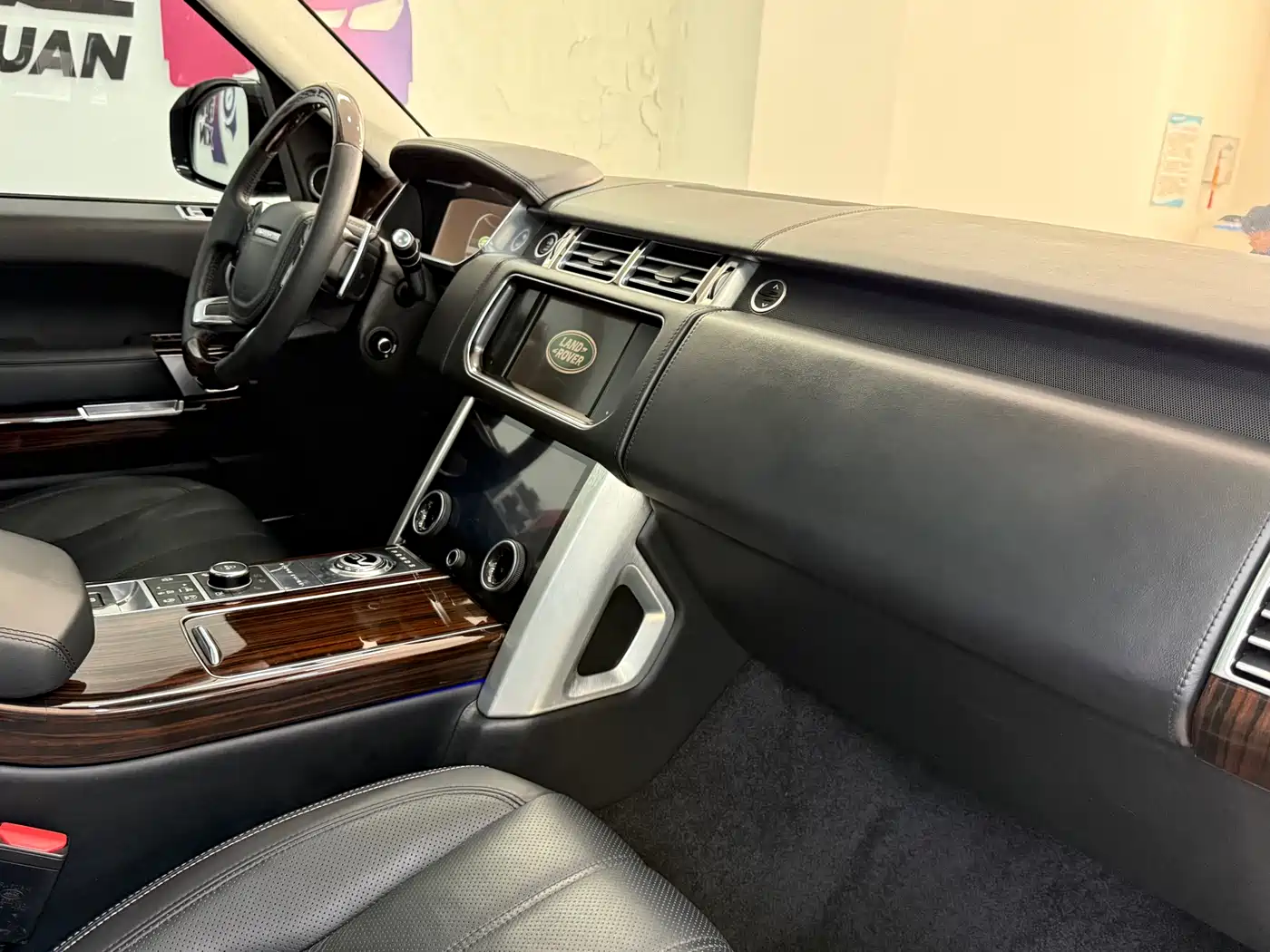 LAND ROVER RANGE ROVER