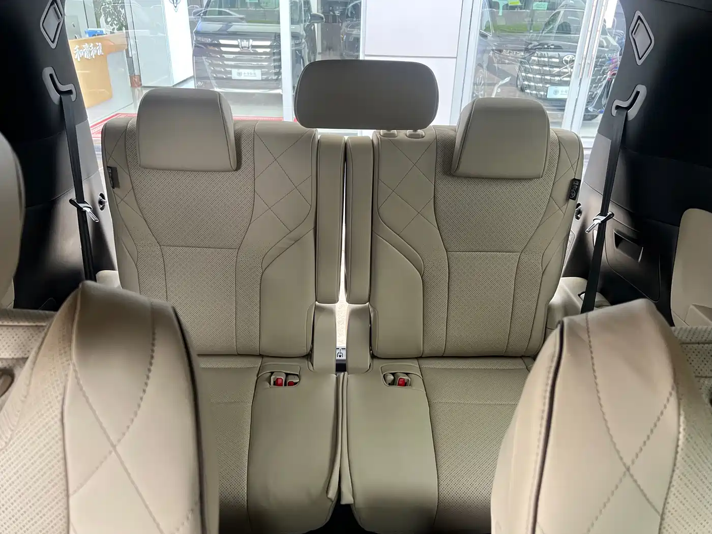 Toyota Alphard 2024 Hybrid 2.5L Prestige Edition фото 20