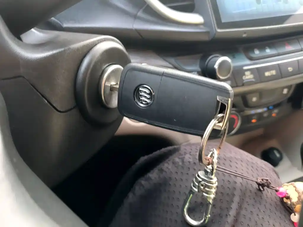 Фото 9 - Buick Excelle