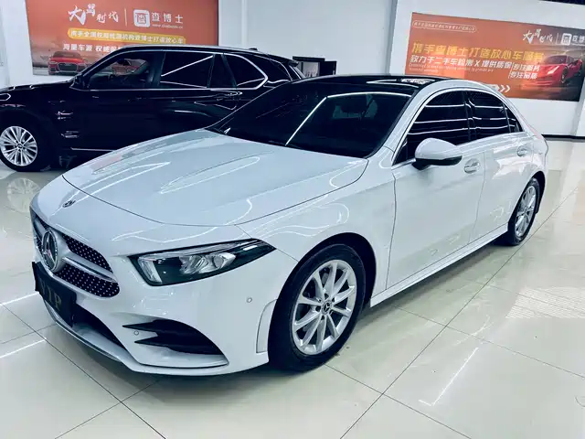 MERCEDES-BENZ A CLASS