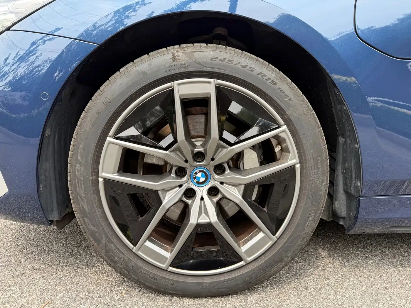 BMW i5 2024 2024 eDrive 35L M Sport Package