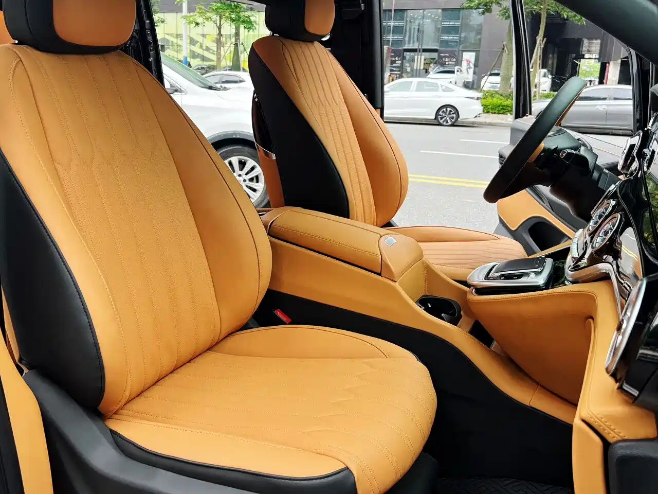 Mercedes-Benz Vito 2020 2.0T Business Edition (7-seater) фото 3