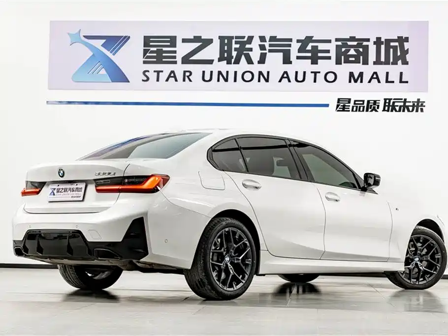 BMW 3 Series 2025 330Li M Sport Night Edition фото 6