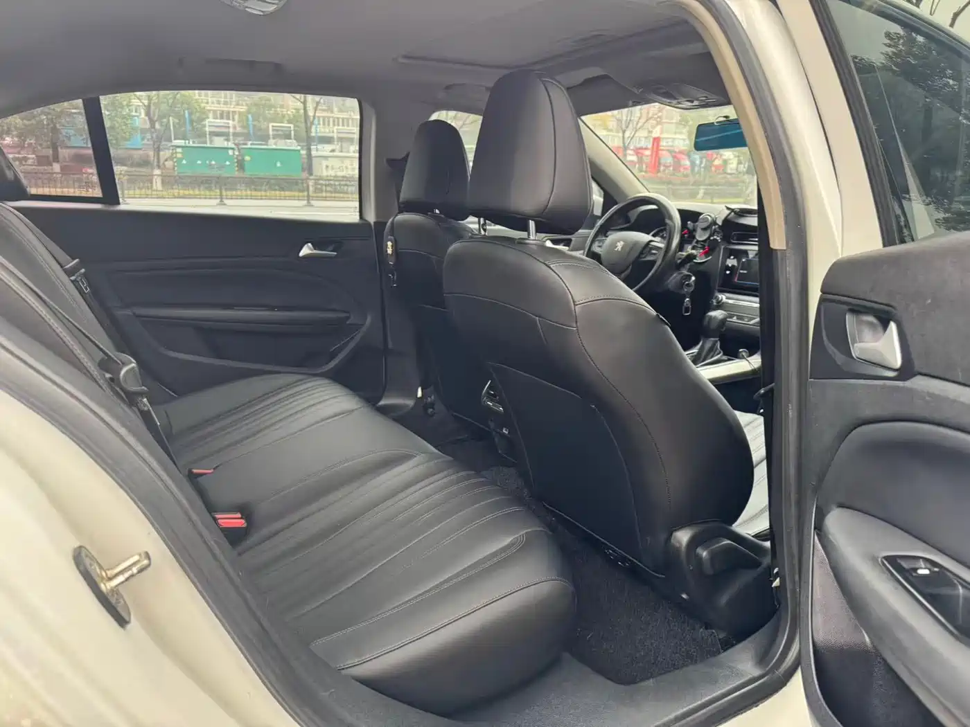 Peugeot 408 2020 360THP 10th Anniversary Premium Edition фото 11
