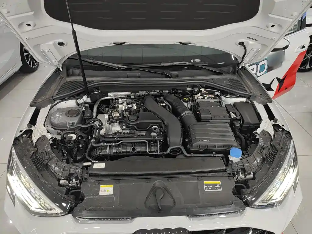 Фото 16 - Audi A3
