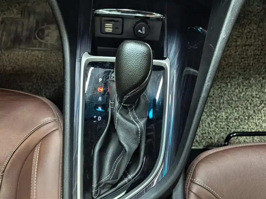 Buick GL6 2018 18T 6-Seater Premium фото 16