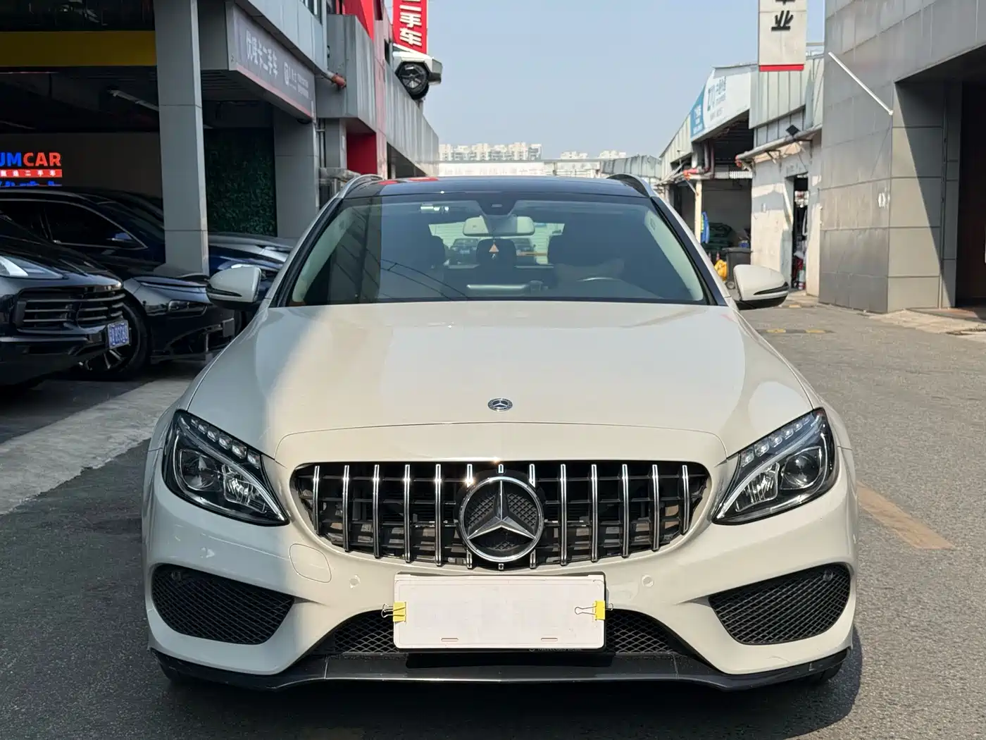 Mercedes-Benz C-Class (Import) 2018 C 200 Estate фото 24