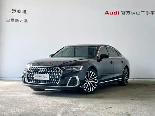 AUDI A8
