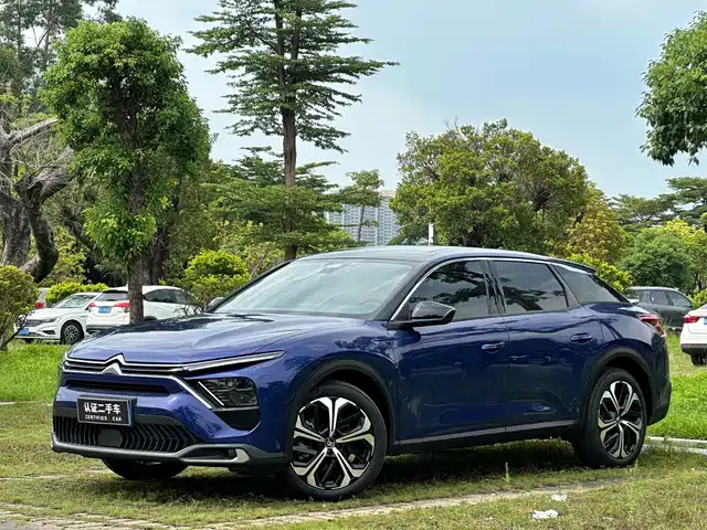 Citroën Versailles C5 X 2021