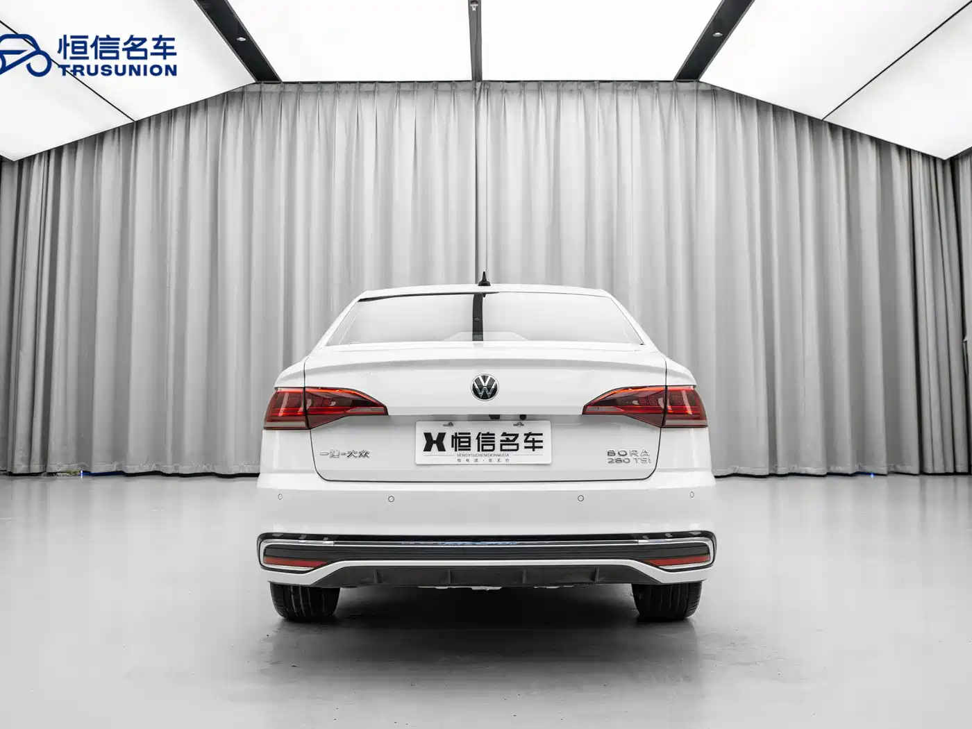 Volkswagen Bora 2023 280TSI DSG Prestige Edition фото 5