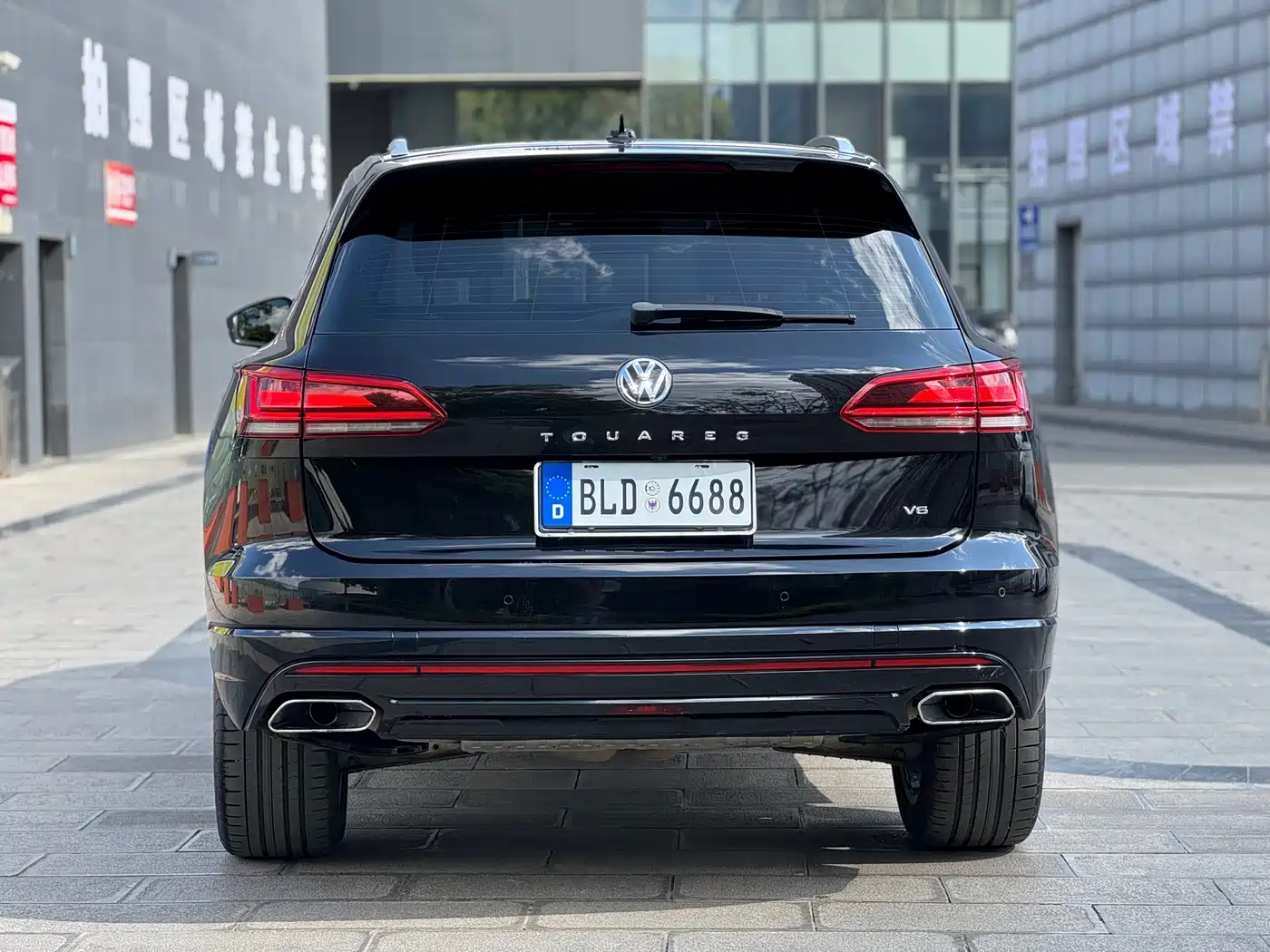 Volkswagen Touareg 2019 3.0TSI Sharp Edge Edition China VI фото 13
