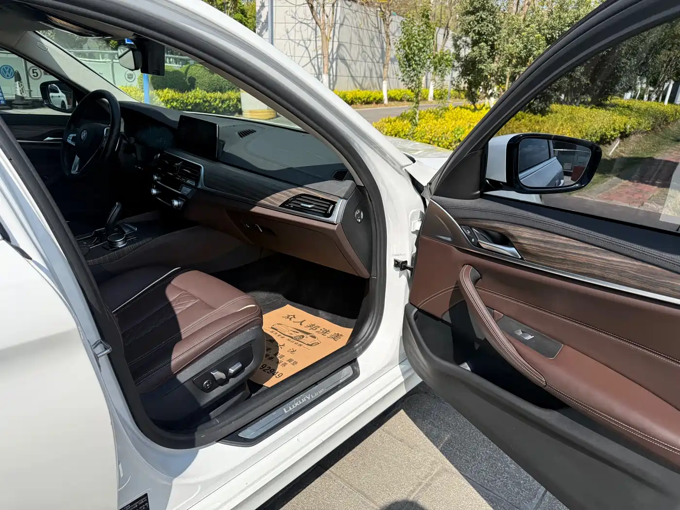BMW 5 Series 2019 530Li Leading Luxury Package фото 42