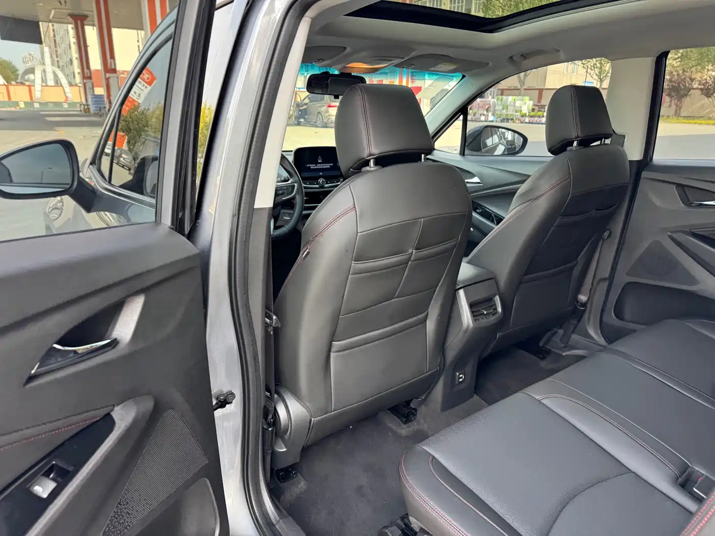 Chevrolet Volando 2018 Redline 530T Auto Premium Edition (5+2 seater) China V фото 9