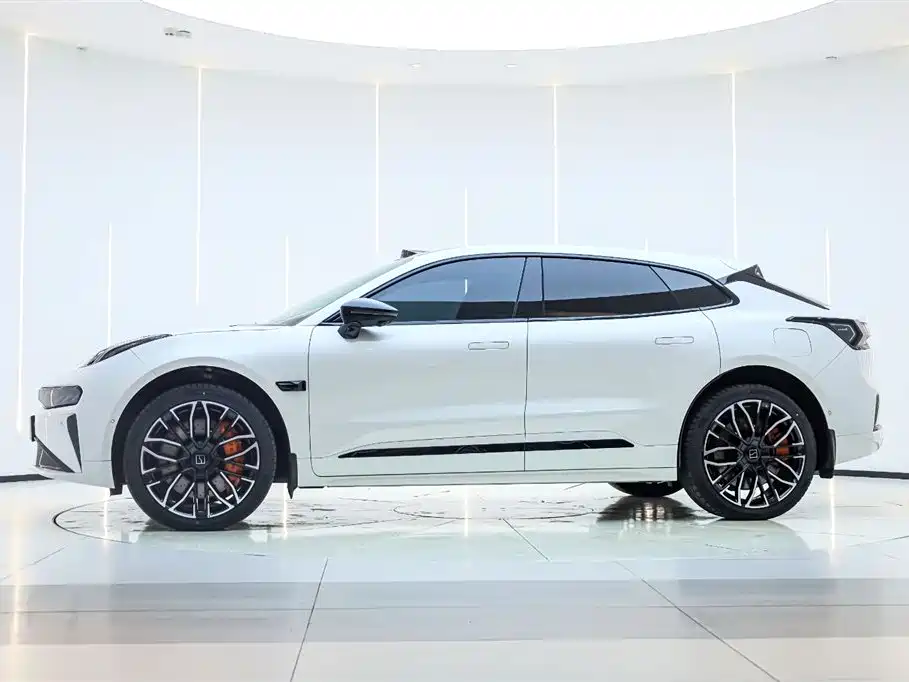 ZEEKR EXTREME KRYPTON 001