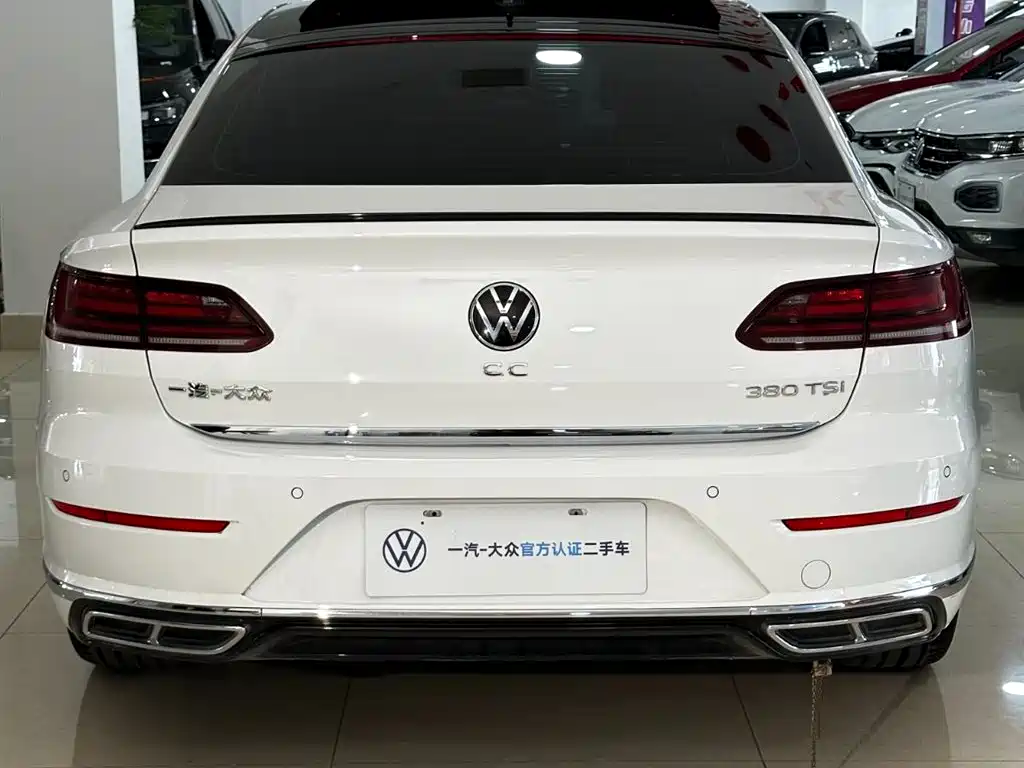 Volkswagen FAW-Volkswagen CC 2023 380TSI Eye-catching Edition фото 17