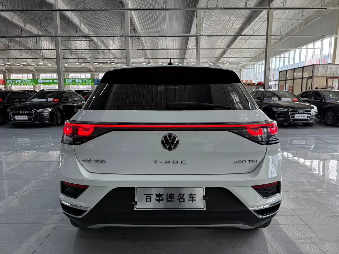 Volkswagen T-ROC 2023 280TSI DSG 2WD Time Edition фото 8