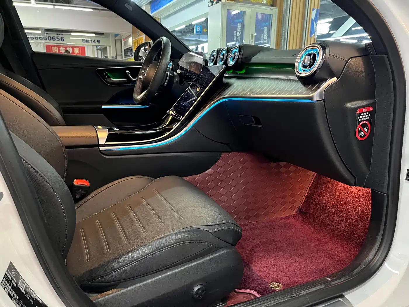 Mercedes-Benz C-Class 2024 Facelift C 260 L Sport фото 13