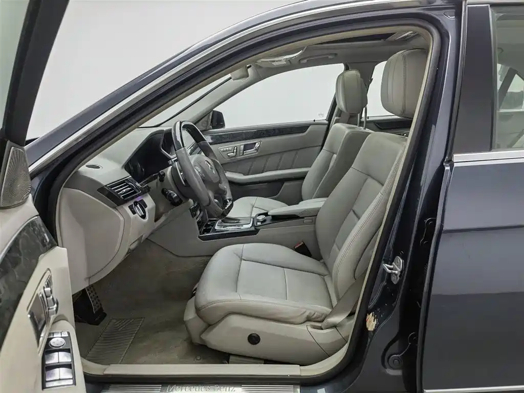 Mercedes-Benz E-Class 2010 E 260 L CGI Elegance фото 10
