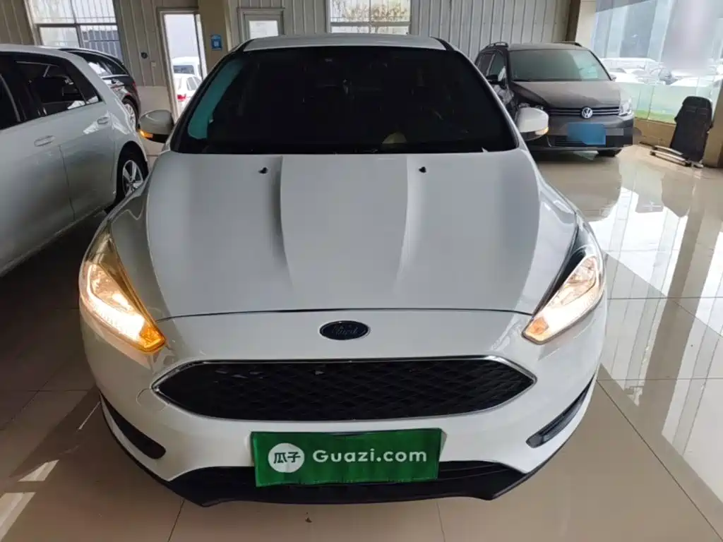 Photo 3 - Ford Focus