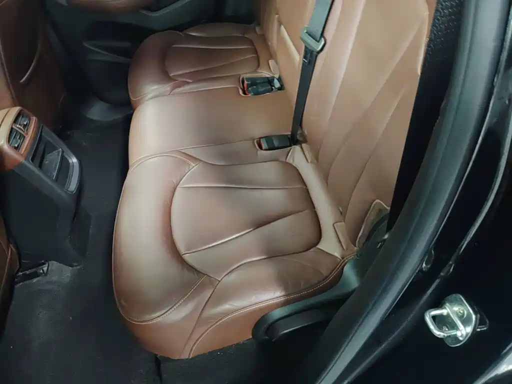 Фото 17 - Buick Envision Plus