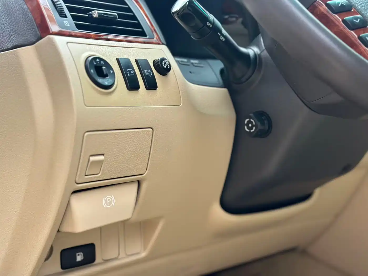 Toyota Crown 2006 2.5L Royal Leather Edition фото 16