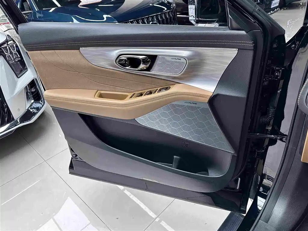 GAC Trumpchi Trumpchi ES9 2024 2024 PHEV 143km Lunar New Year Edition