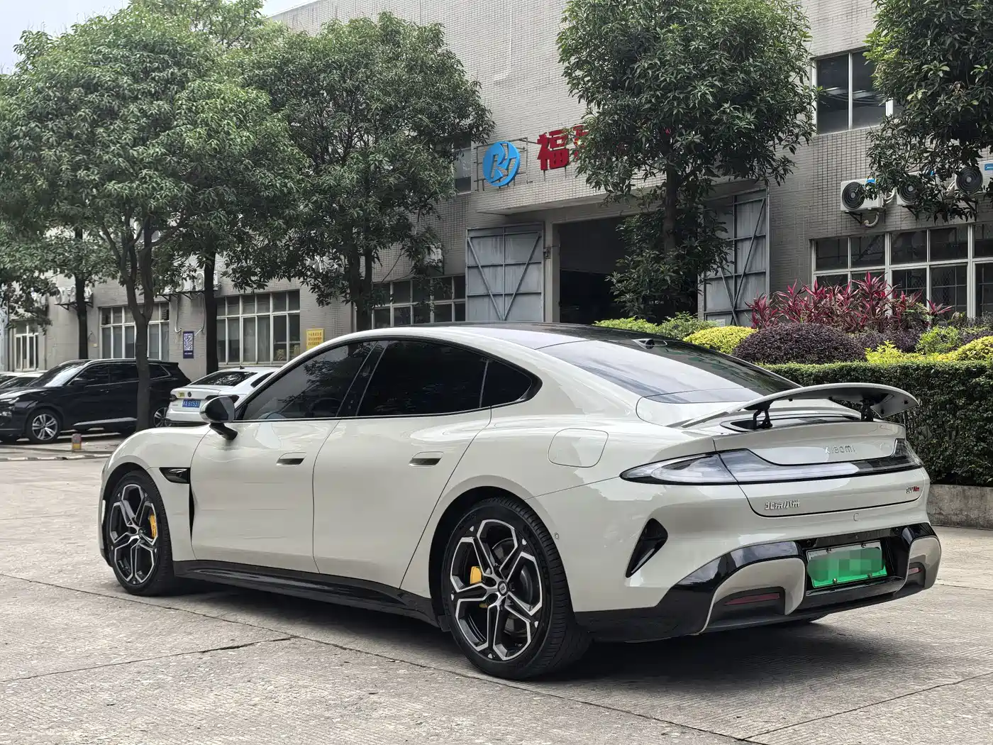 XIAOMI CAR XIAOMI SU7