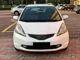 Photo 3 - Honda Fit