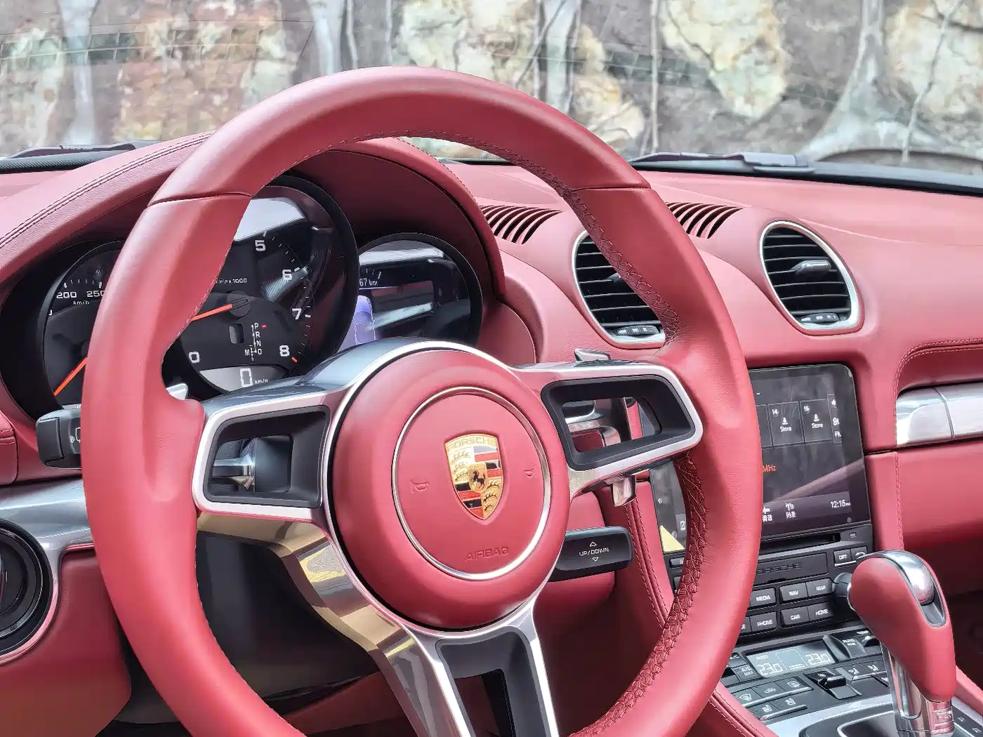 PORSCHE 718