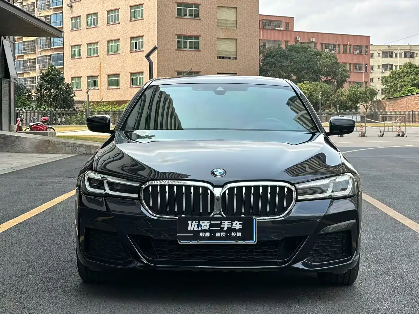 BMW 5 Series 2022 Facelift II 530Li Premium Package M Sport фото 2