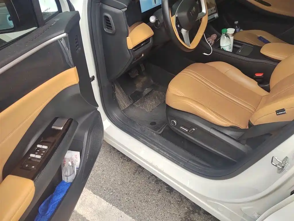 Geely Galaxy Galaxy L7 2023 1.5T 115km Starship фото 13