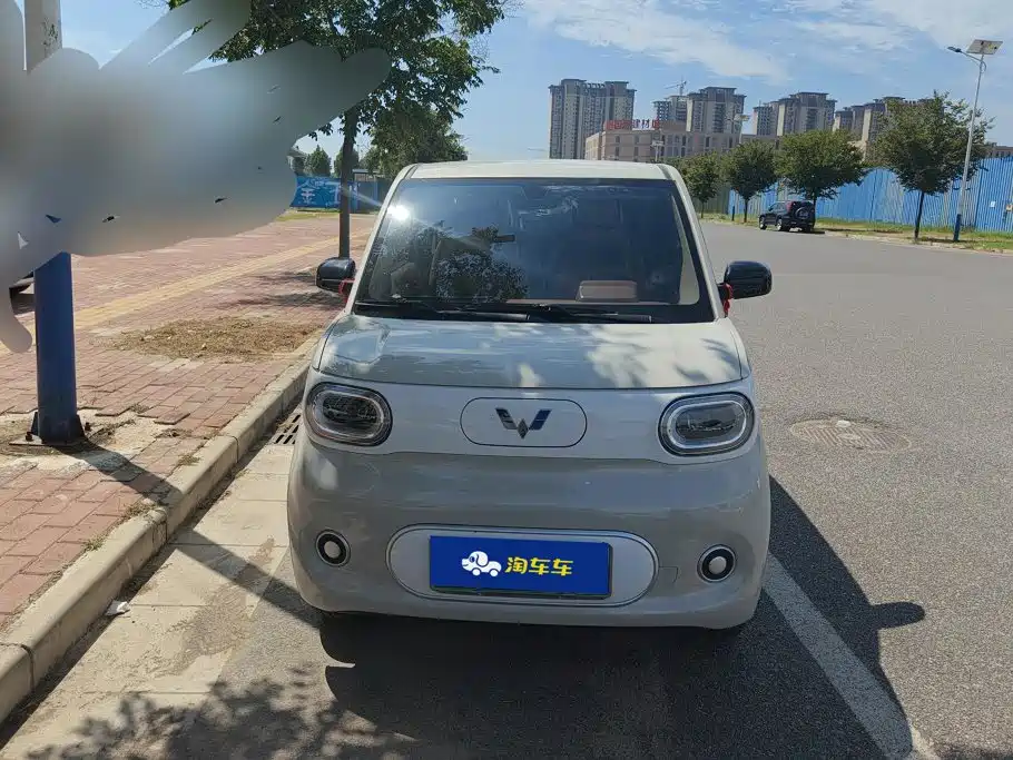Wuling Motors Hongguang MINIEV 2026 2024 3rd Gen 215km Advanced