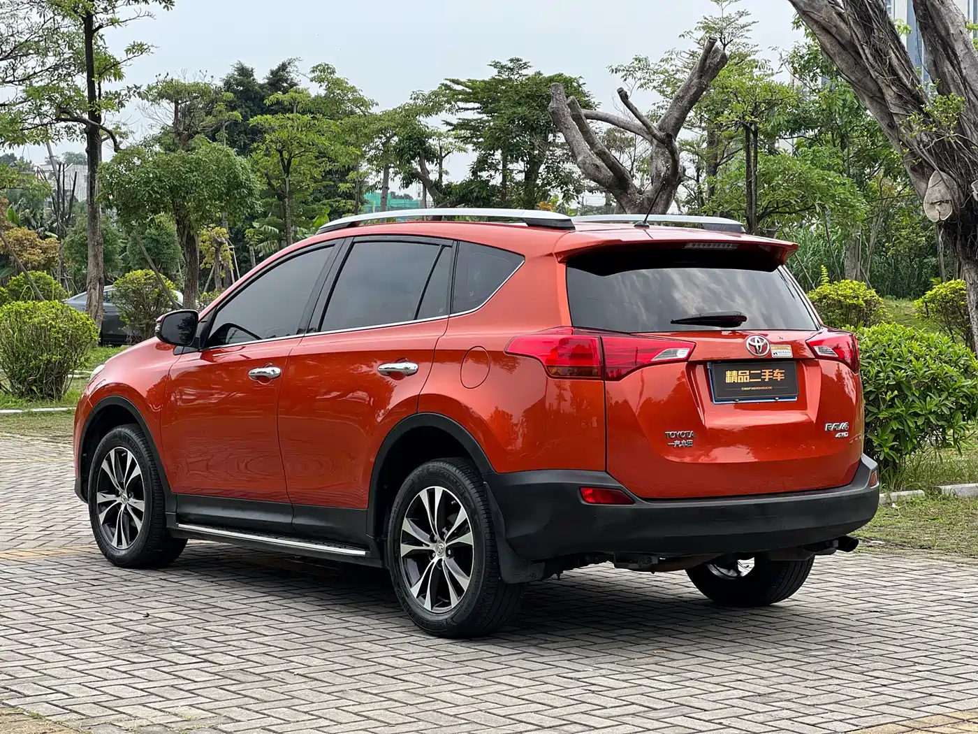 Toyota RAV4 Rongfang 2013 2.5L Automatic 4WD Premium Edition фото 7