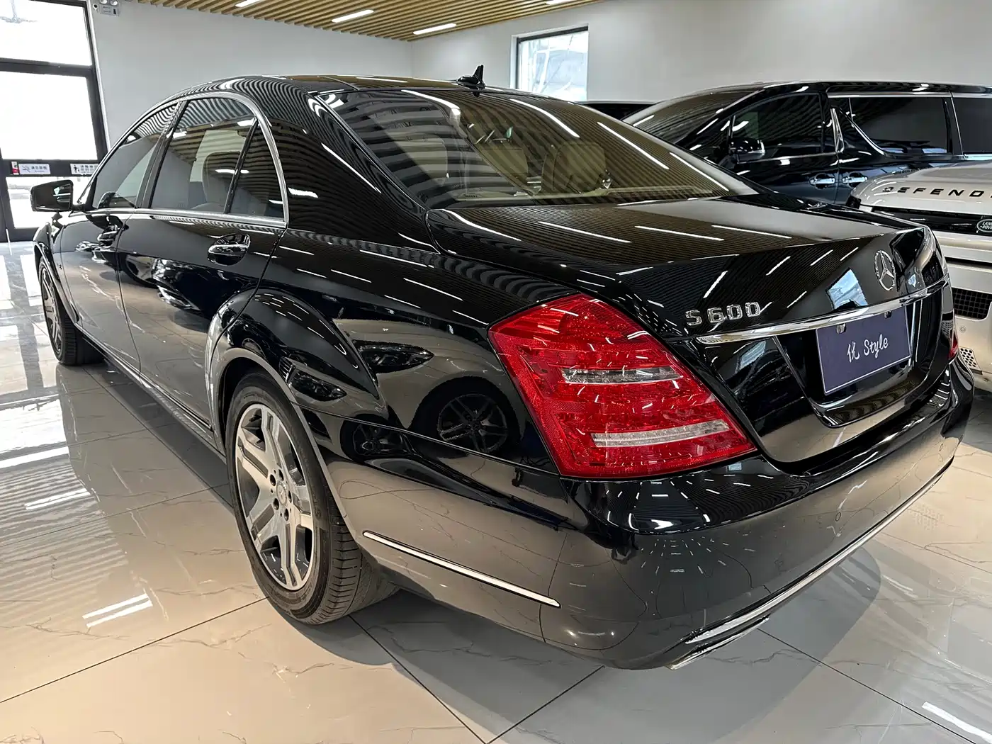 Mercedes-Benz S-Class 2012 S 600 L Grand Edition фото 4