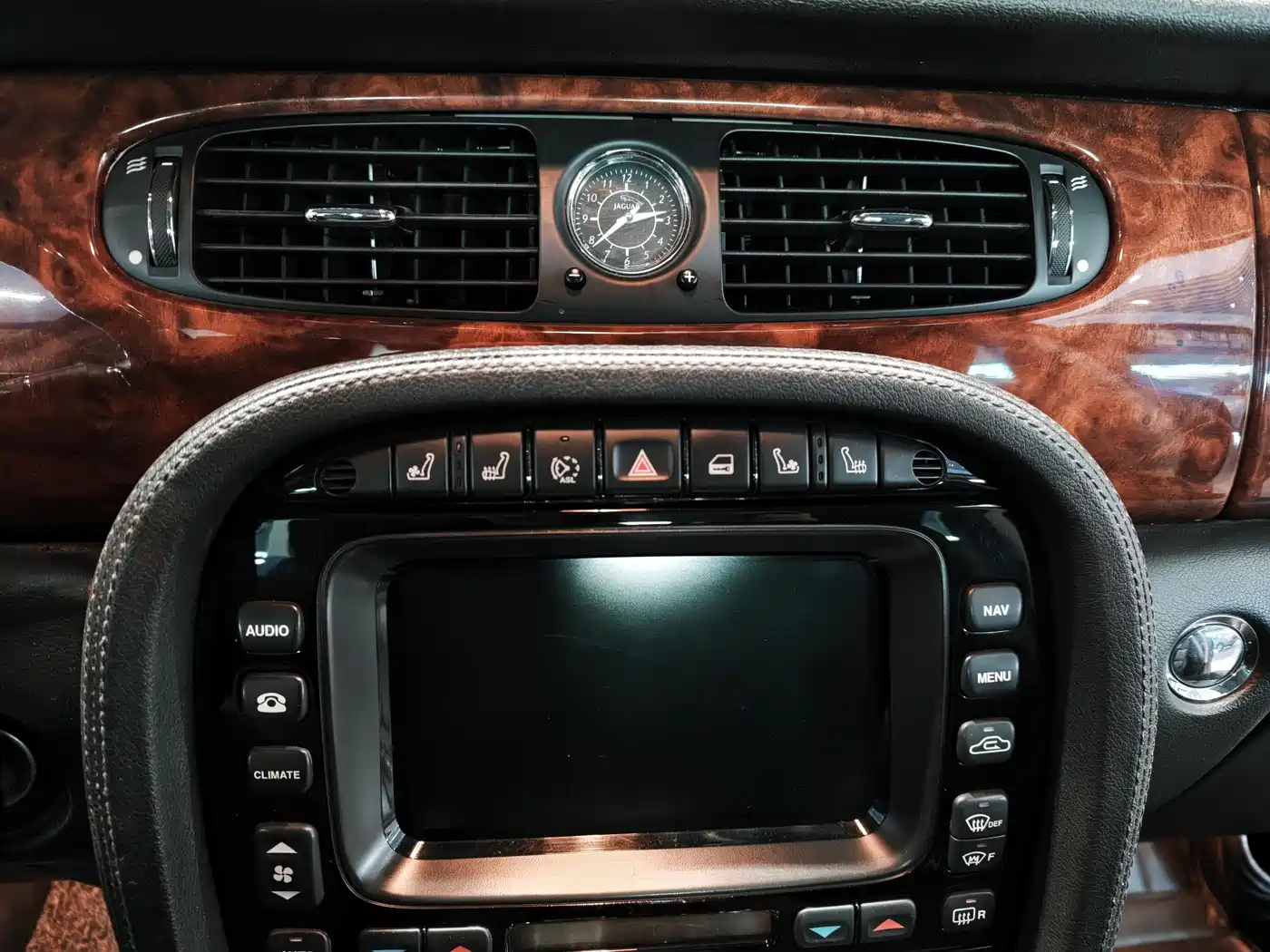 Jaguar XJ 2007 Model XJ6L 3.0 Royal Long Wheelbase фото 13