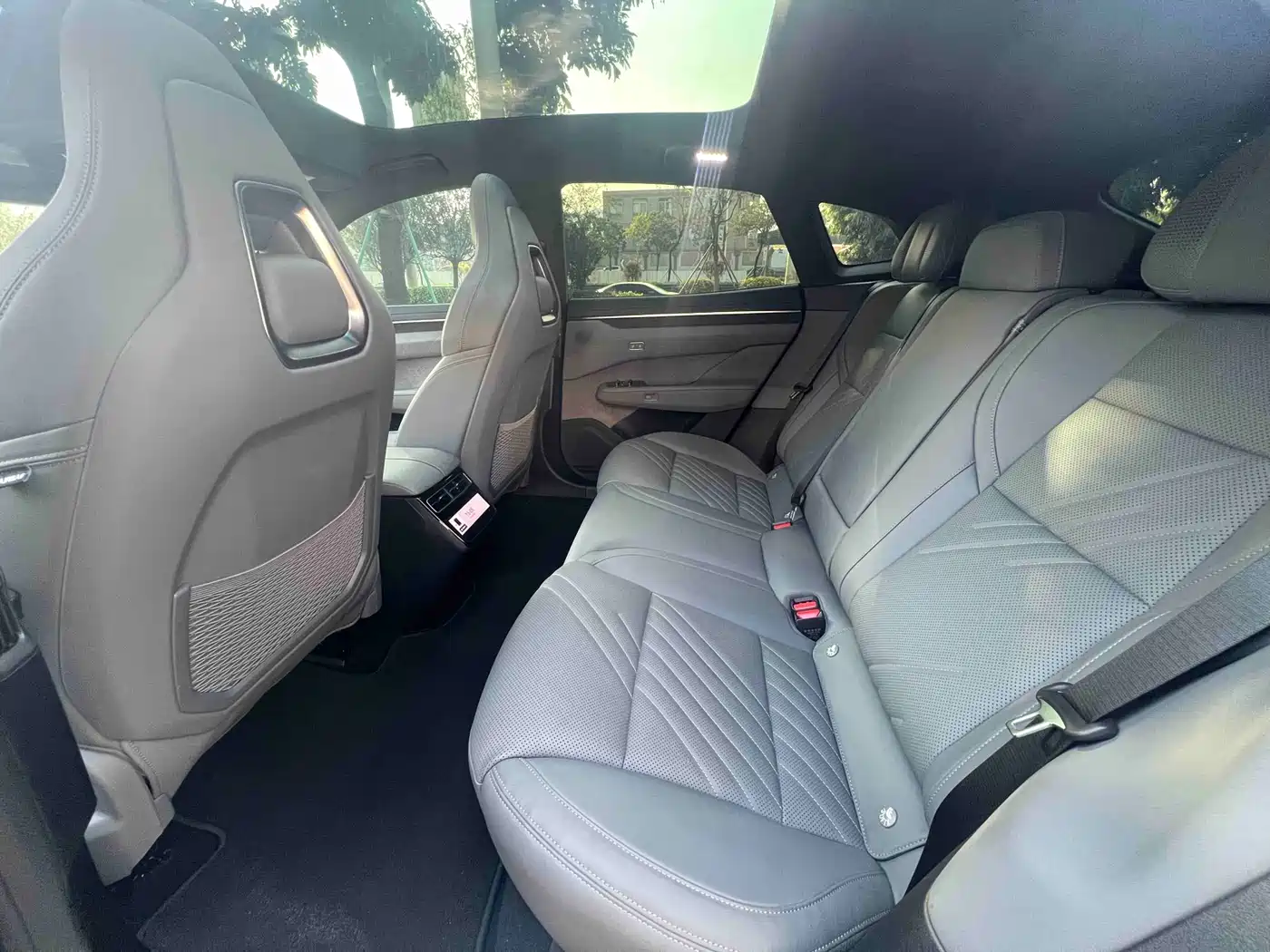 ZEEKR EXTREME KRYPTON 001