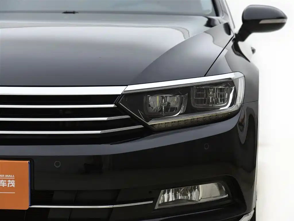 Volkswagen Magotan 2019 330TSI DSG Luxury China V фото 13