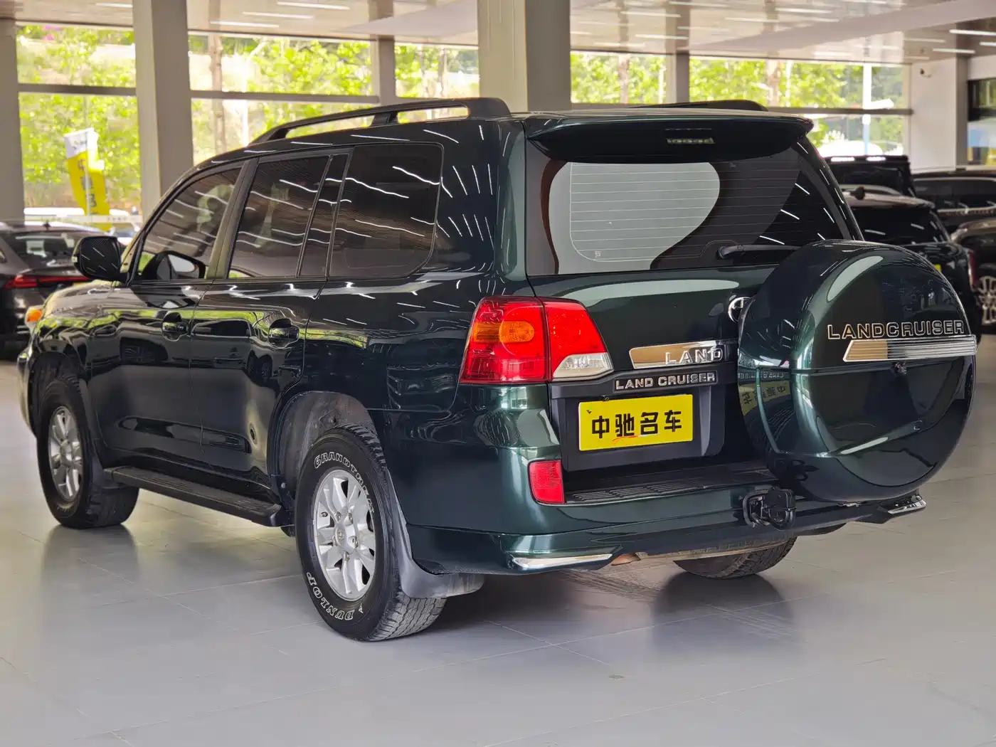 Toyota Land Cruiser 2012 4.0L Automatic VX фото 5