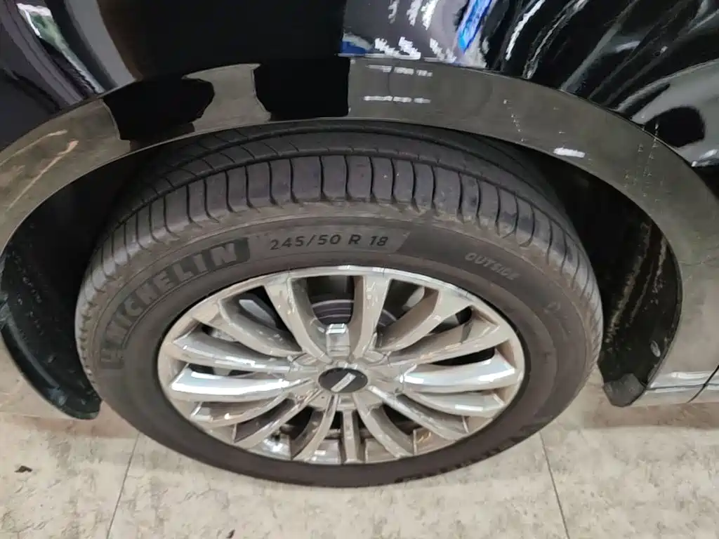 WEY Alpine 2026 2025 AWD Alpine 8