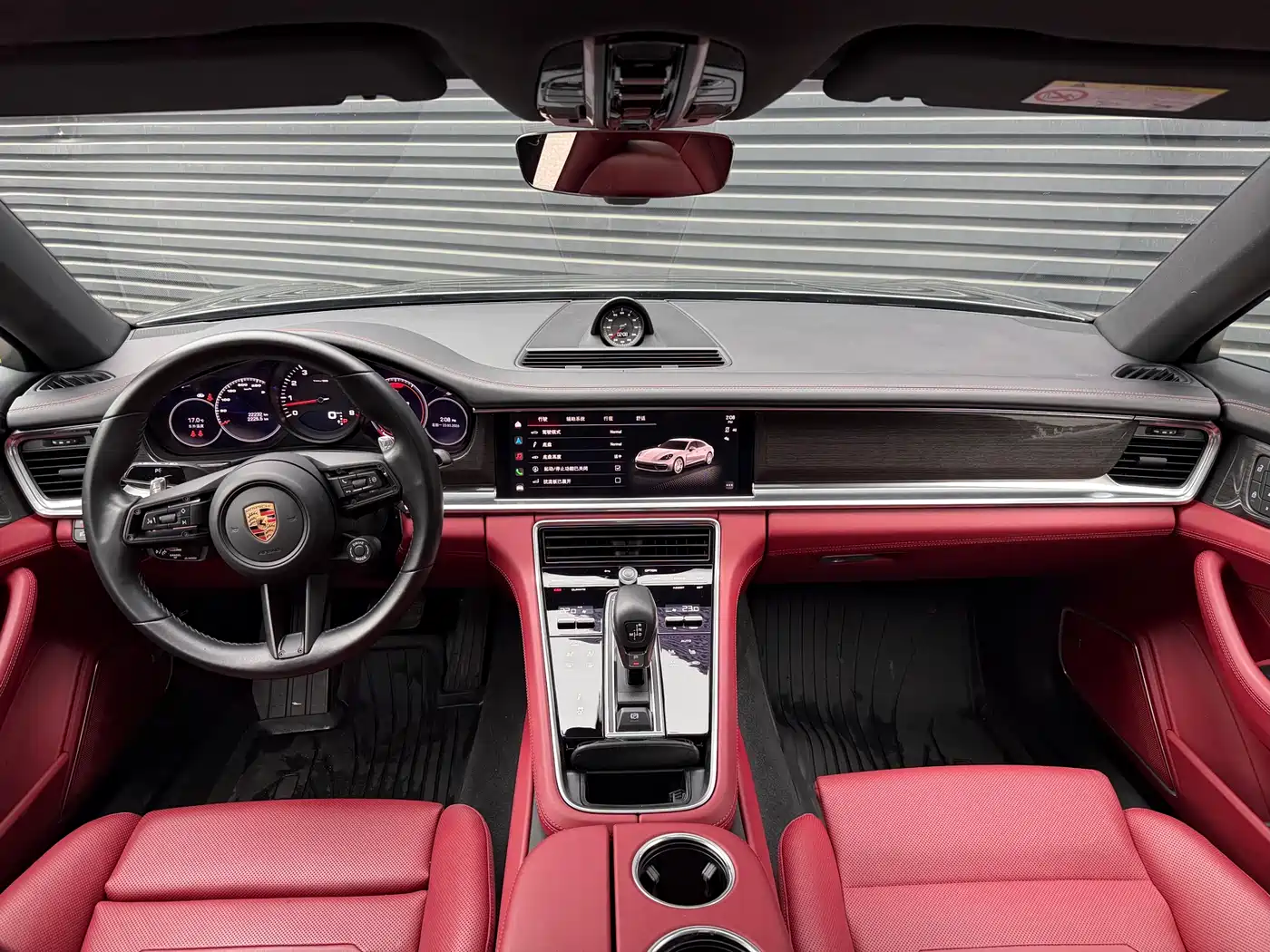 Porsche Panamera 2023 Panamera Executive Long Wheelbase Platinum Edition 2.9T фото 14