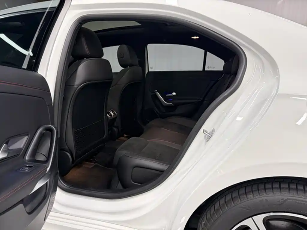 Mercedes-Benz A-Class 2025 2024 Facelift A 200 L Fashion