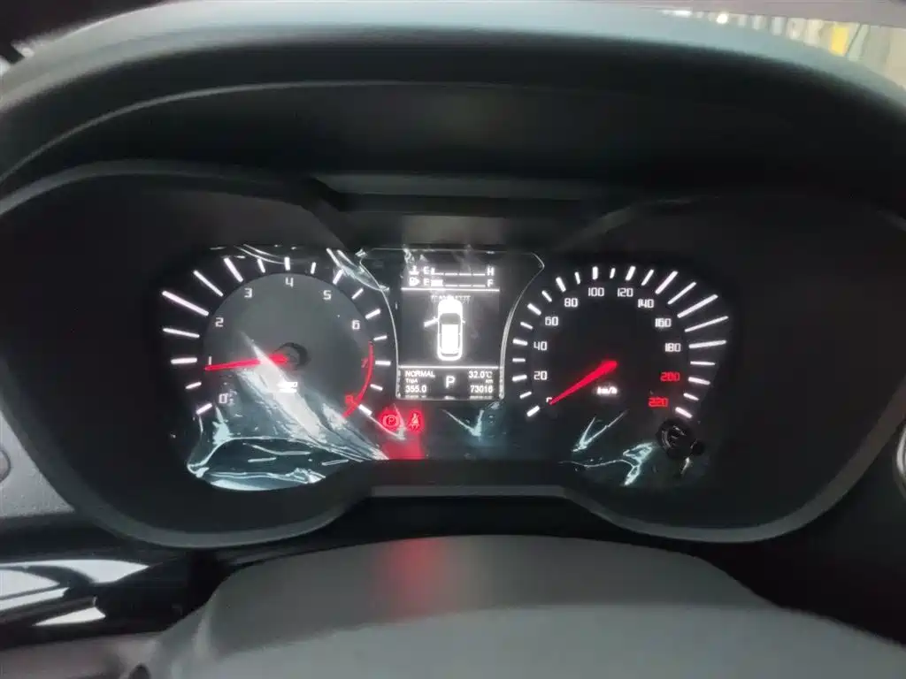GAC Trumpchi Trumpchi GS4 2017 235T Automatic 2WD Luxury Smart Connected Edition фото 4