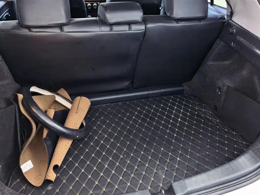 Toyota YARiS L Zhi Xiang 2022 1.5L CVT Leading PLUS Edition фото 4