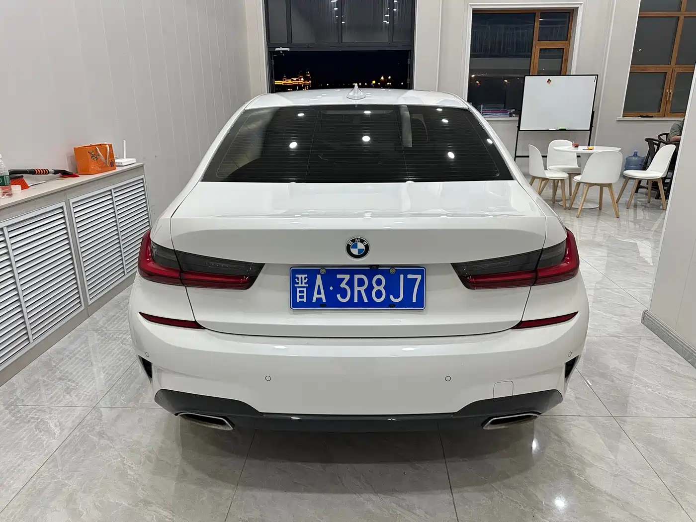 BMW 3-SERIES