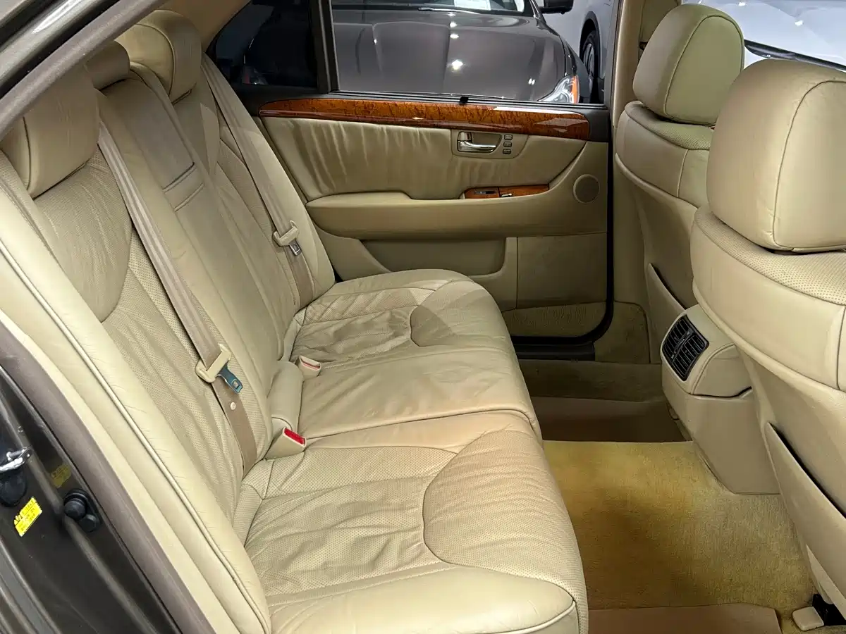 Lexus LS 2005 430 фото 14