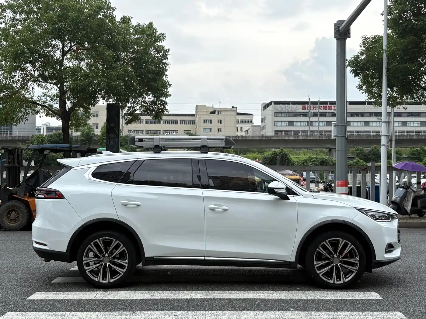 BYD Tang 2019 2018 2.0T Automatic Smart Connection Noble Edition 7-Seater China V