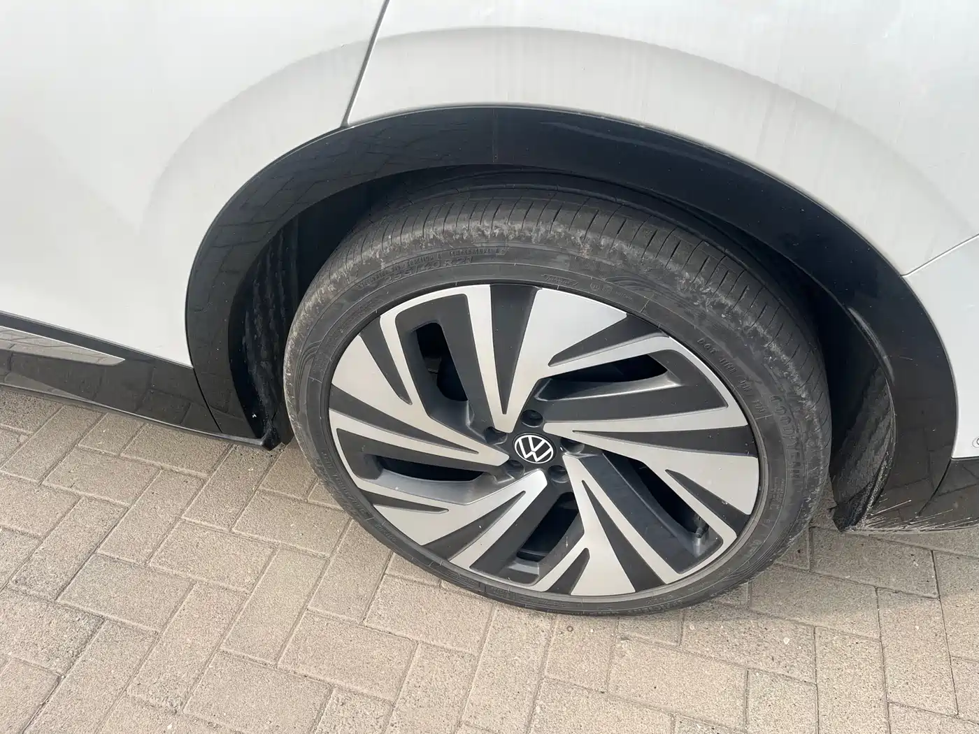 VOLKSWAGEN ID.4 CROZZ