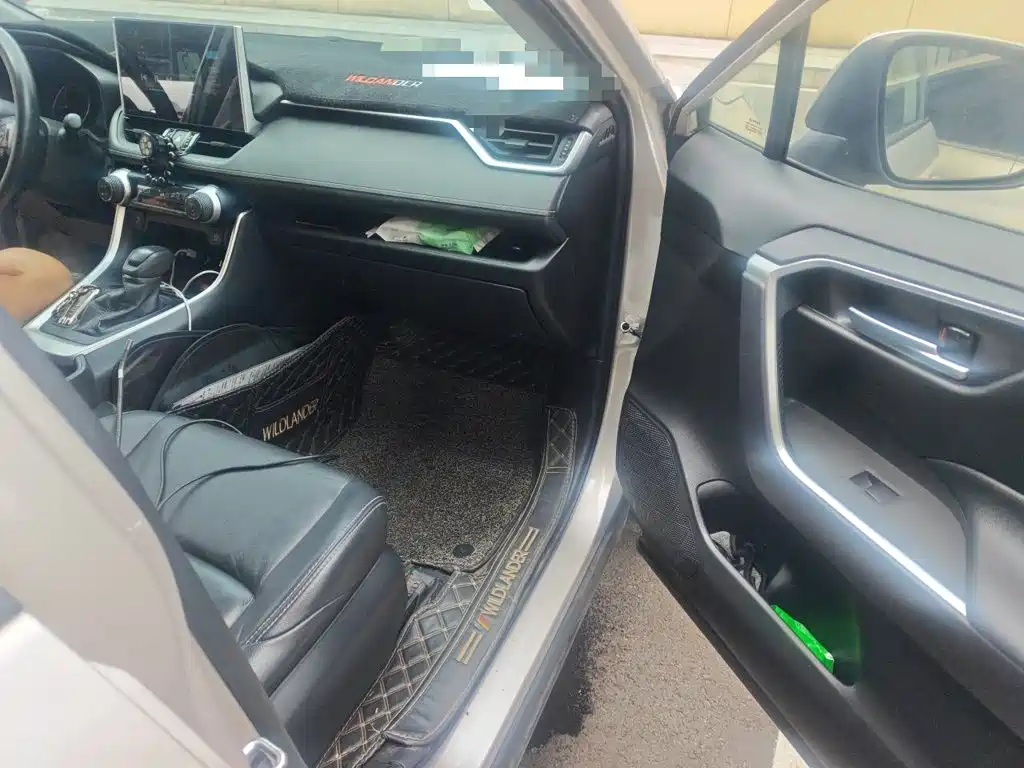 Toyota Wildlander 2020 2020 2.0L CVT 2WD Luxury Edition