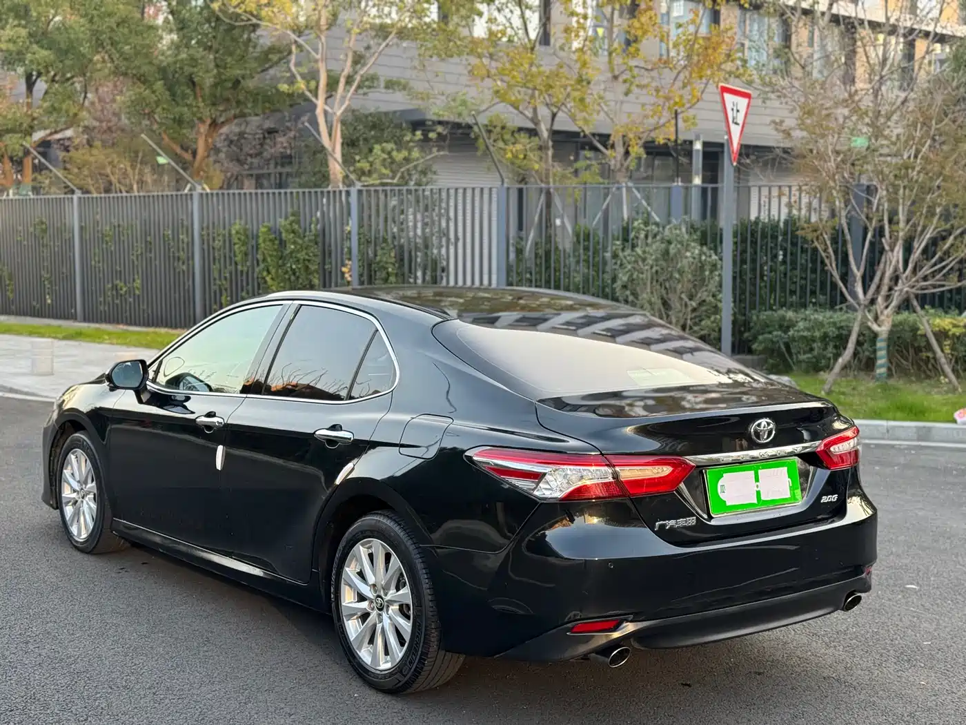 Toyota Camry 2019 Facelift 2.0G Luxury Edition фото 4