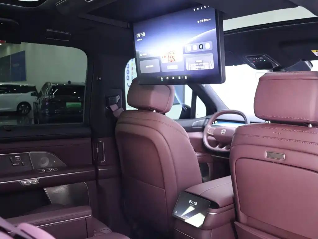 NIO ES8 2026 2025 Model 6-Seat Executive Luxury Edition